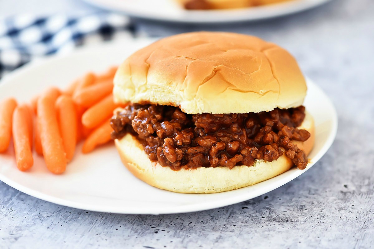Sloppy Joes start with a homemade beef mixture that is packed with flavor and stuffed between a hamburger bun. Life-in-the-Lofthouse.com