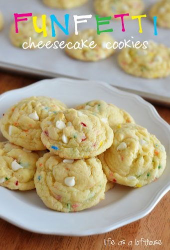 Funfetti Cheesecake Cookies