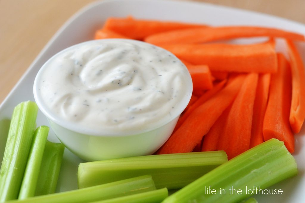 Delicious and creamy homemade ranch dressing that is packed full of flavor. Life-in-the-Lofthouse.com