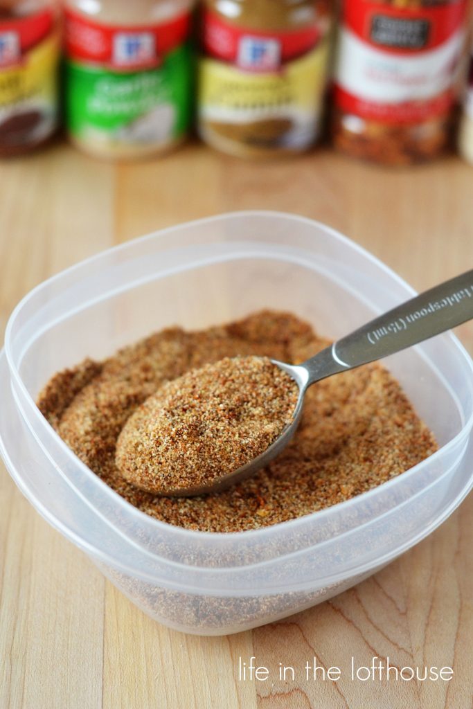 Flavorful homemade taco seasoning made with only 5 ingredients. Life-in-the-Lofthouse.com