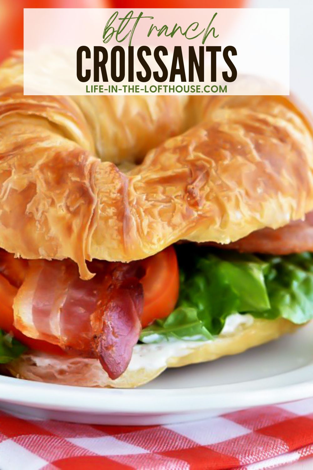 Bacon, lettuce and tomato croissants