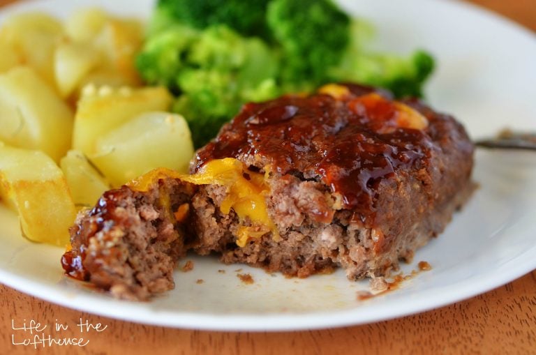 Mini BBQ Cheddar Meatloaves