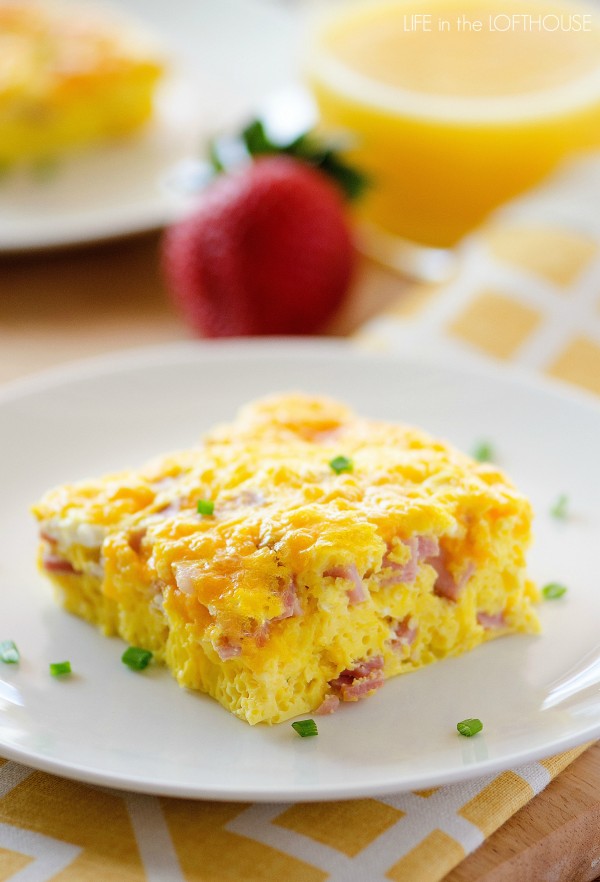A delicious baked omelette loaded with ham and cheese. Life-in-the-Lofthouse.com