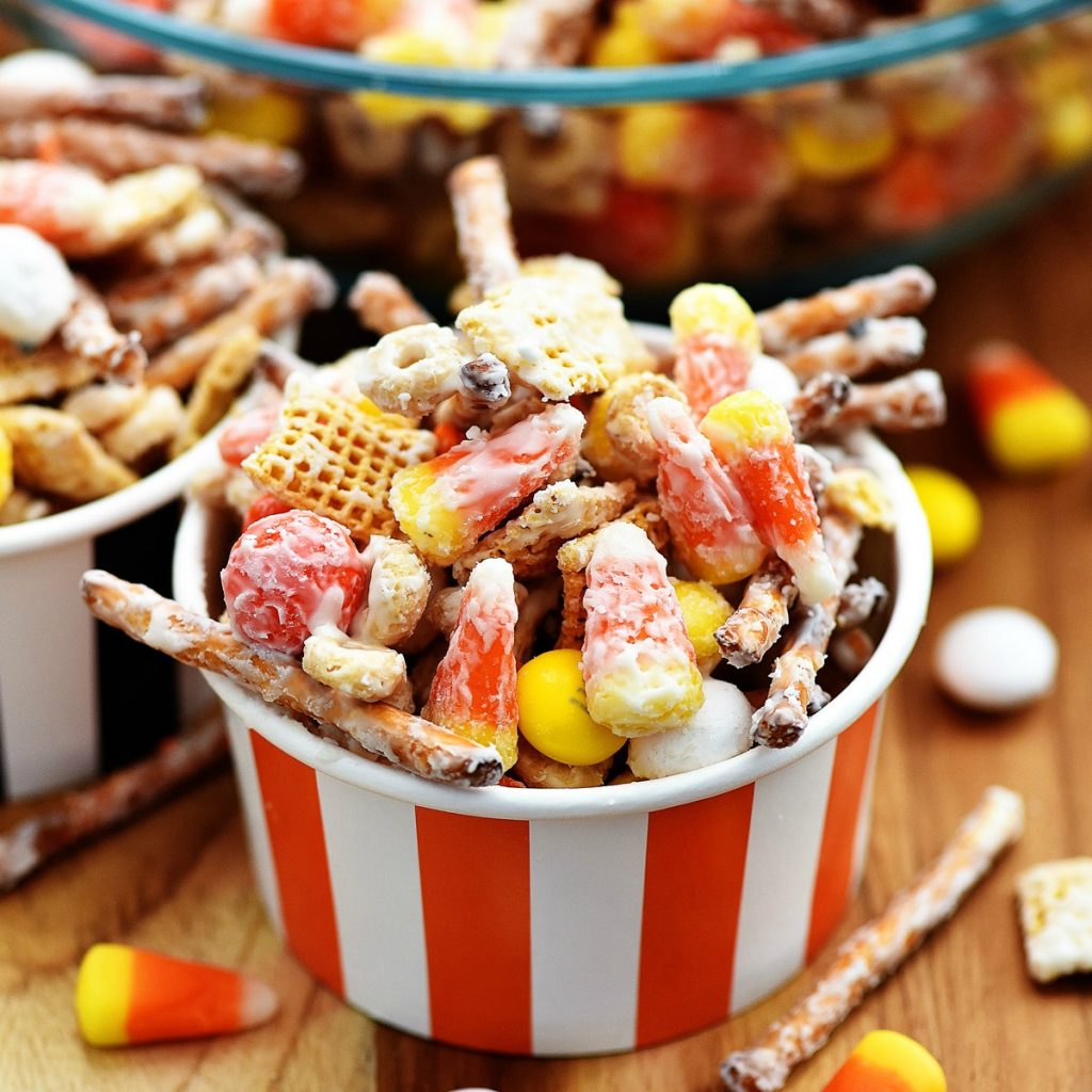 Monster Munch is filled with pretzels, Chex mix, candy corn and more goodies coated in white chocolate. Life-in-the-Lofthouse.com