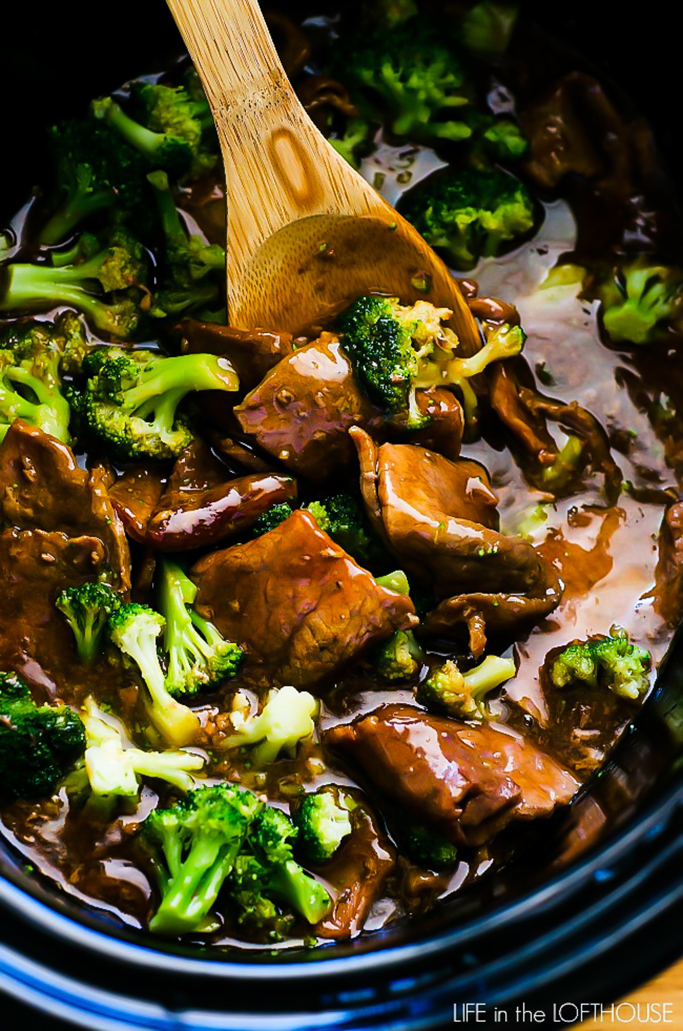 https://life-in-the-lofthouse.com/wp-content/uploads/2020/12/Crock-Pot-Beef-and-Broccoli28.jpg