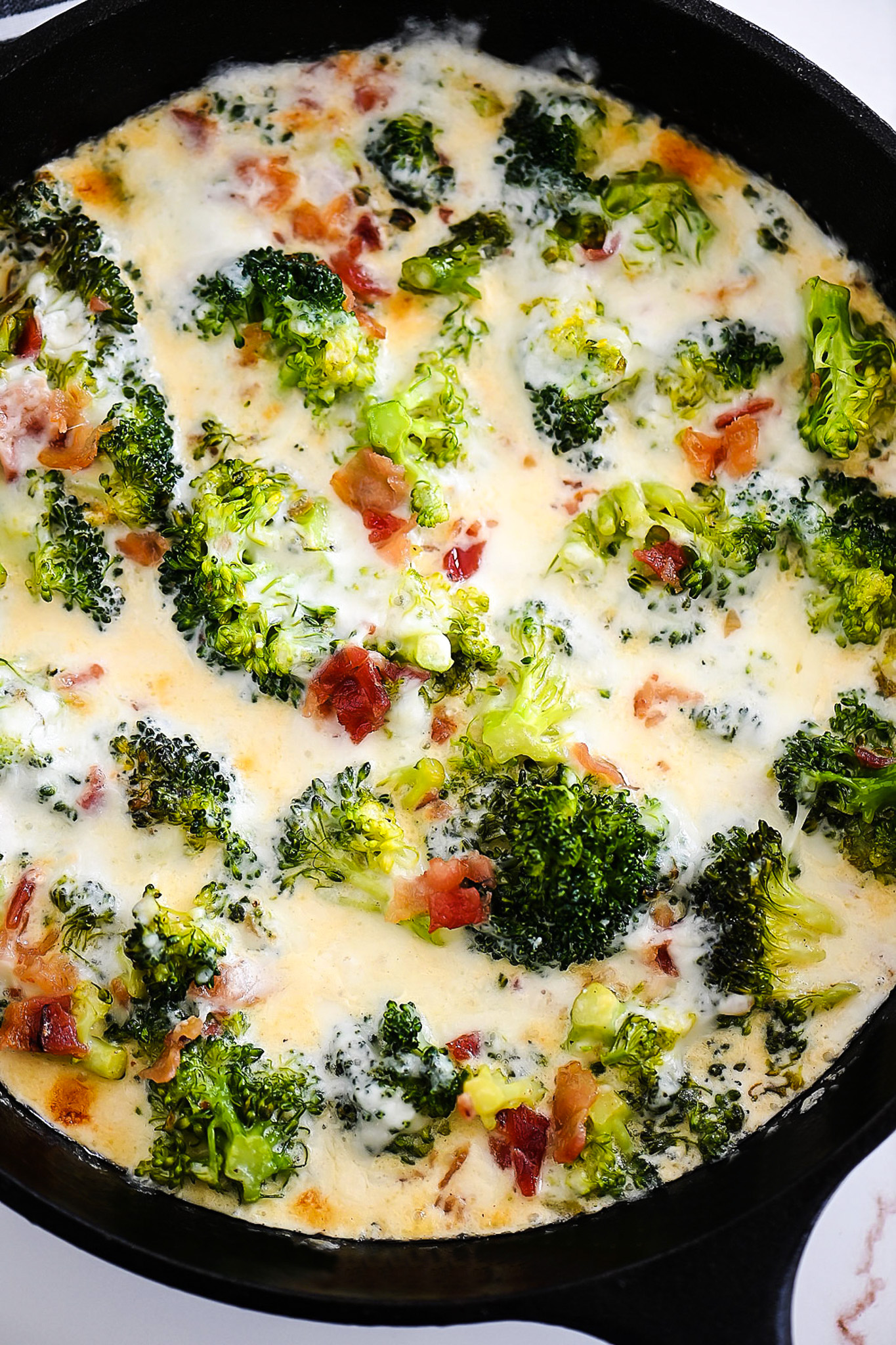 Creamy Garlic Broccoli and Bacon