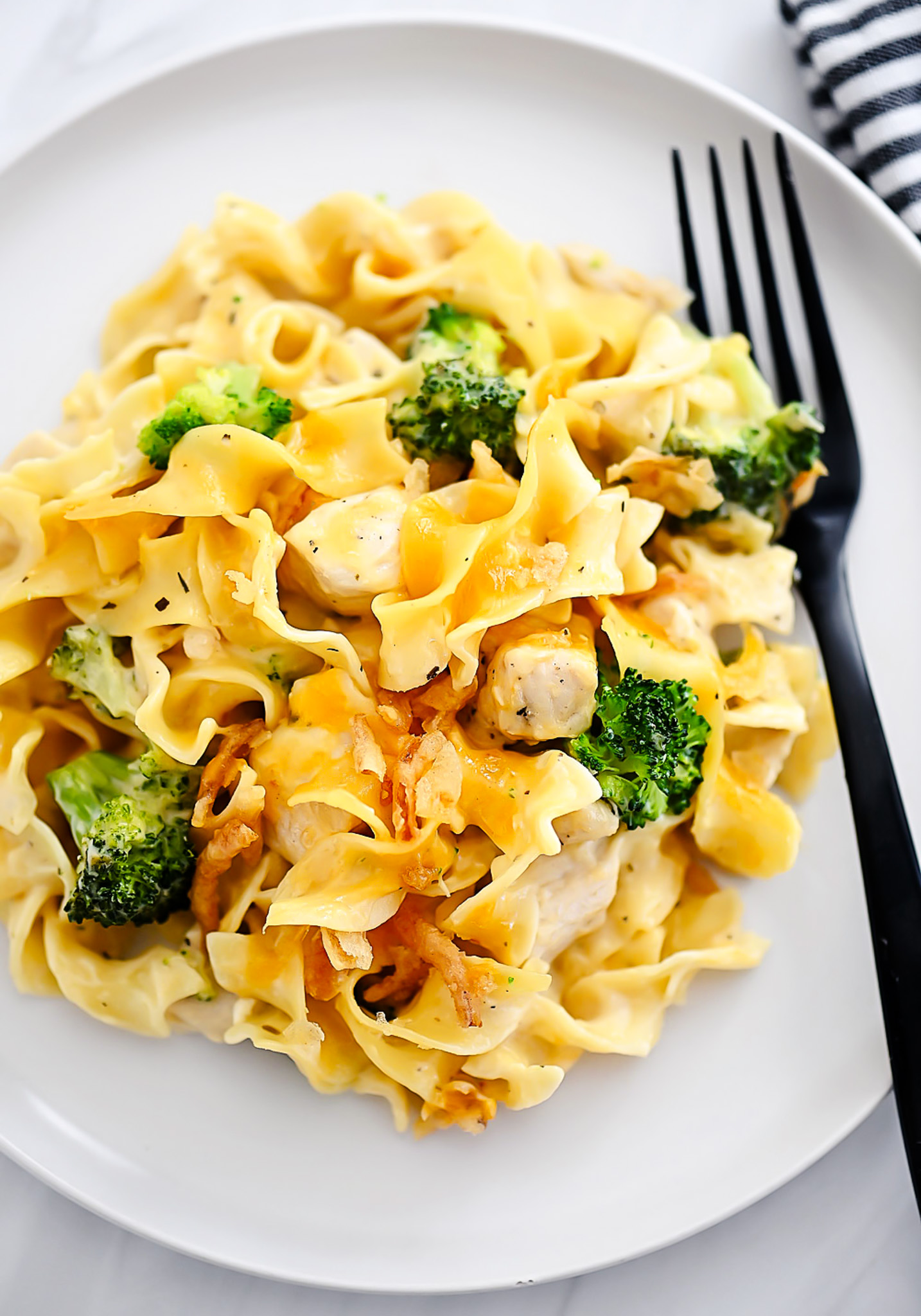 Cheesy Chicken, Broccoli and Noodles