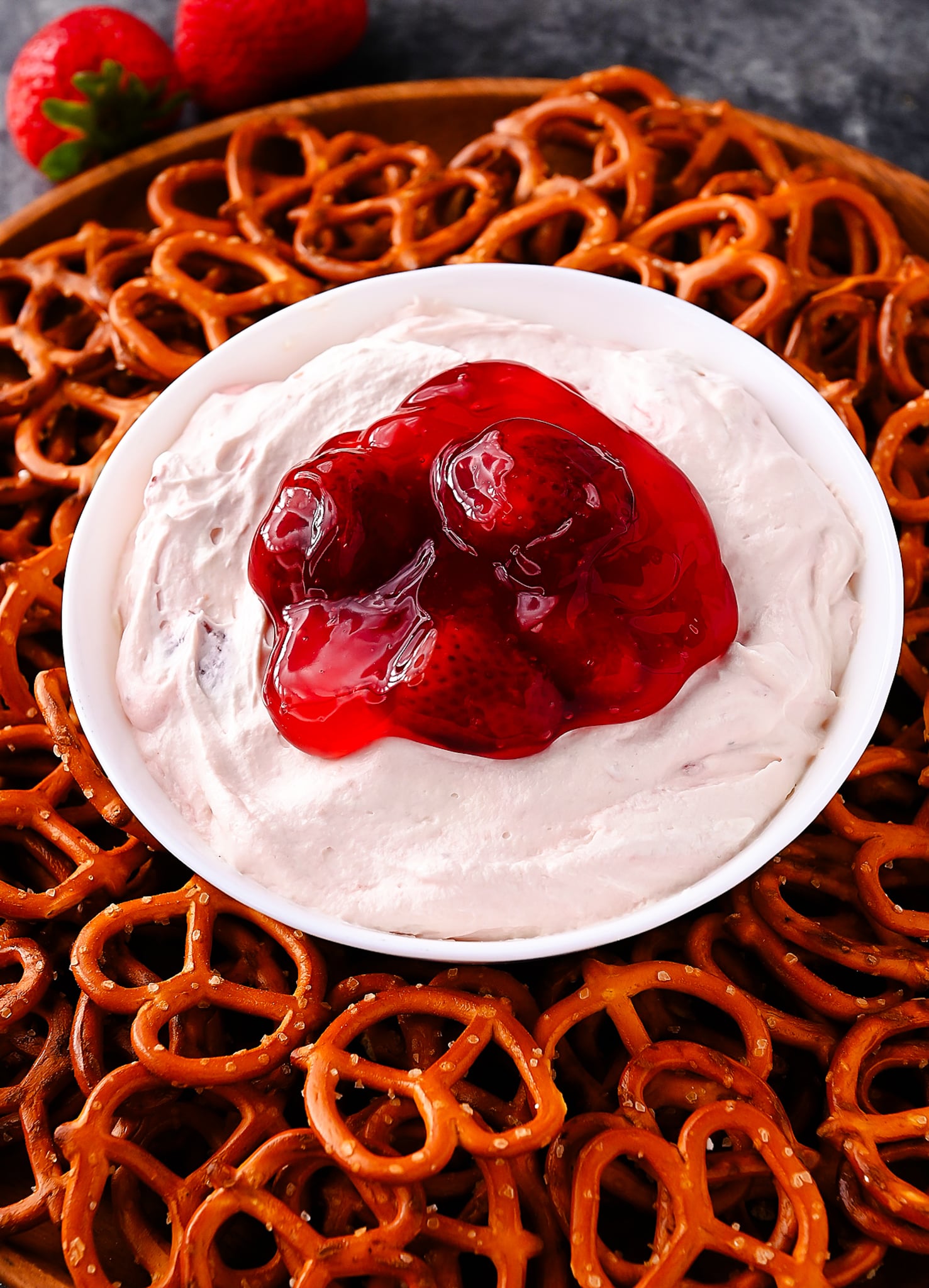 Strawberry Pretzel Salad Dip