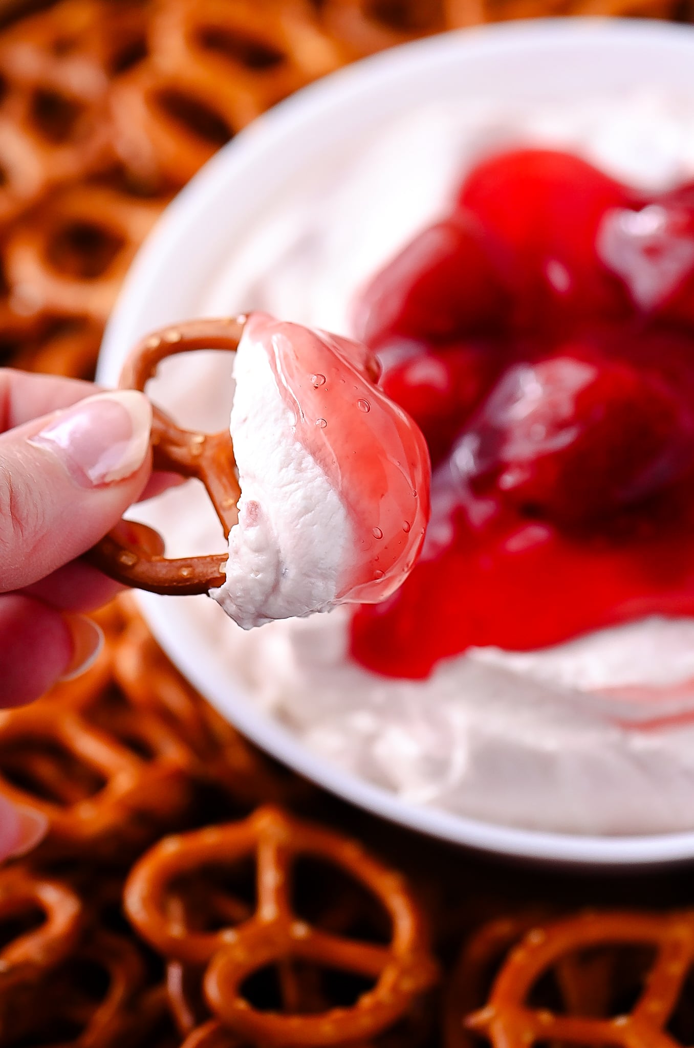 Strawberry Pretzel Salad Dip